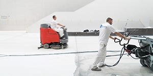 Sanierung-Oberflaechenversiegelung-Terrazzo--Freese-Fussbodentechnik